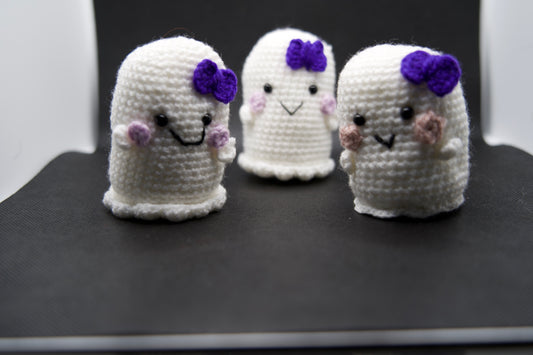 Larger spooky ghosts